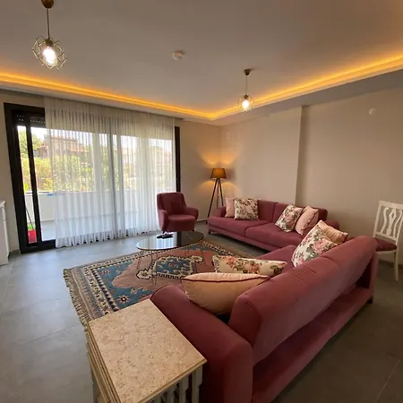 Ferienhaus Mordogan Merkezde,denize Yakin,bahceli