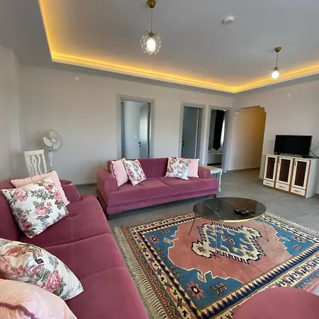 Casa de Férias Mordoğan Merkezde,denize Yakın,bahçeli Karaburun (Izmir)